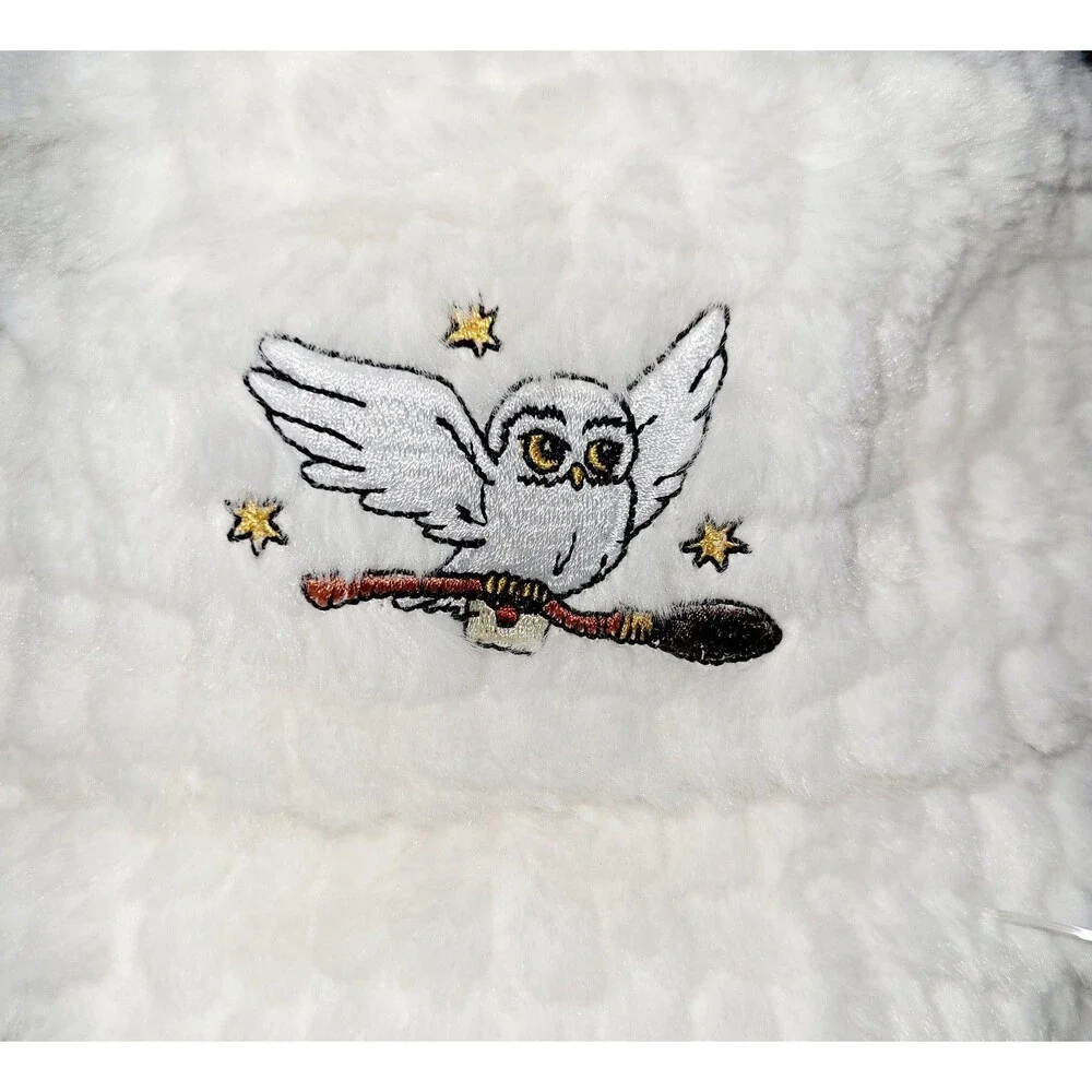 Harry Potter Hedwig Sherpa Bucket Hat By Miniso Wizarding World Adult ONE SIZE - Picture 2 of 8